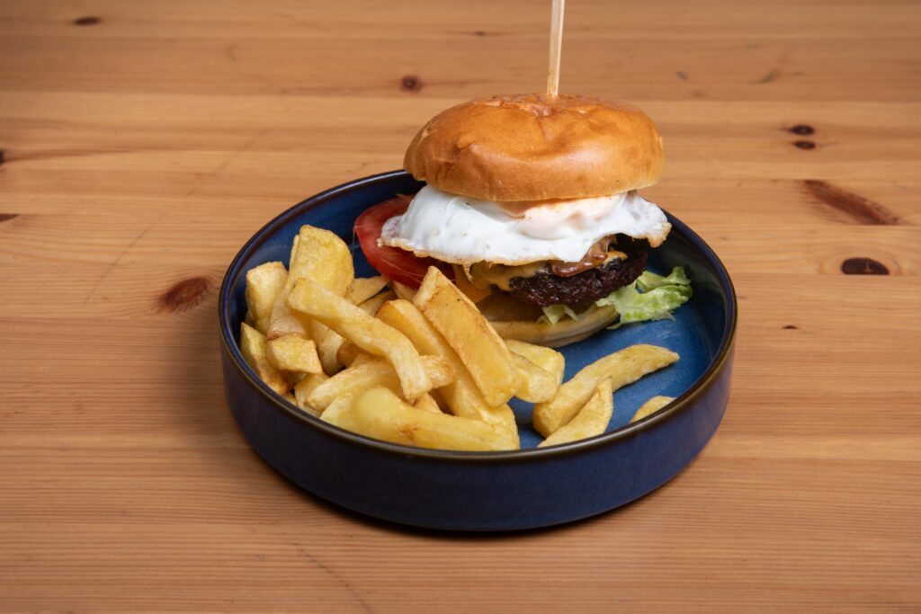 Hamburguesa Canaima en Canaima Fusion en Villaverde en Madrid
